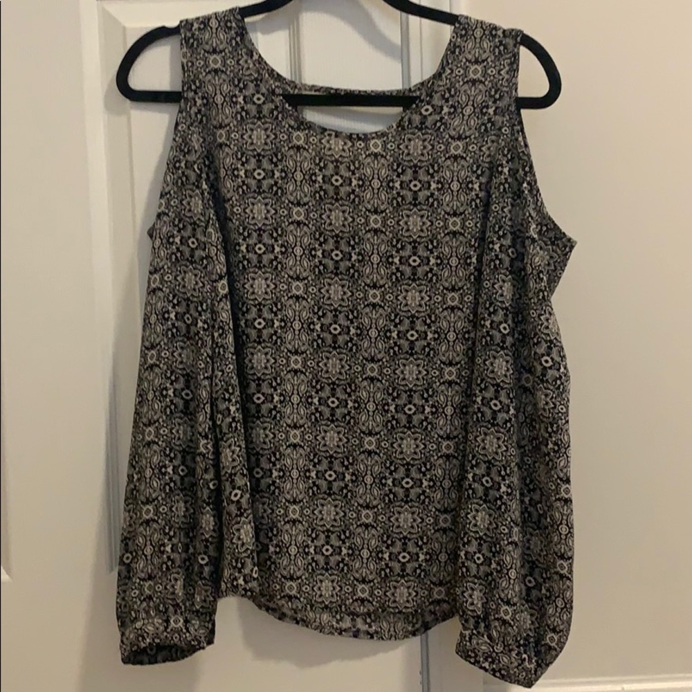 Cold Shoulder blouse